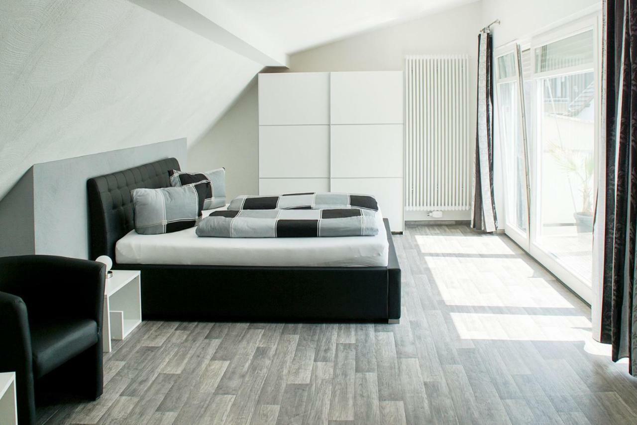 ديرناو Winzer Lounge Gastezimmer المظهر الخارجي الصورة