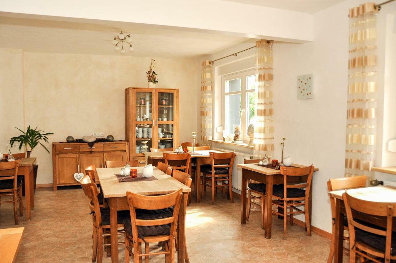 ديرناو Winzer Lounge Gastezimmer المظهر الخارجي الصورة